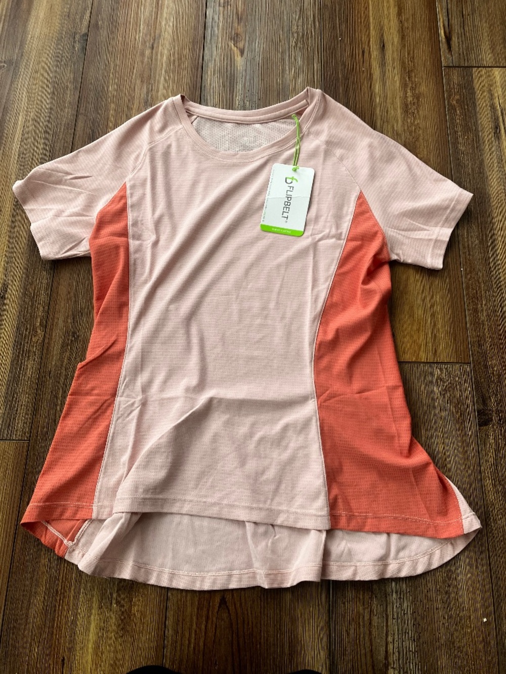 Flipbelt Women’s Large Peach Orange Athletic Running Shirt Lightweight NWT